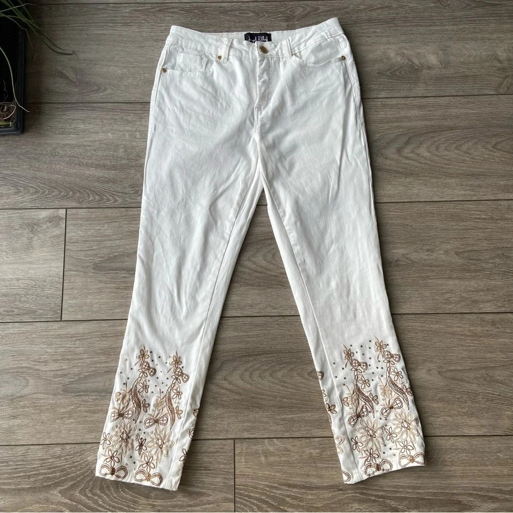 Joseph Ribkoff Embroidered Leg Jean - Picture 4 of 15